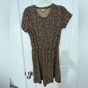 Old Navy Leopard print dress